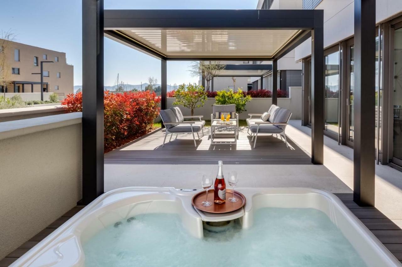 Shell Luxury Residences With Pool And Whirlpool Zadar Exterior foto